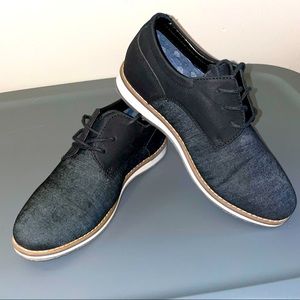 Boy casual shoe